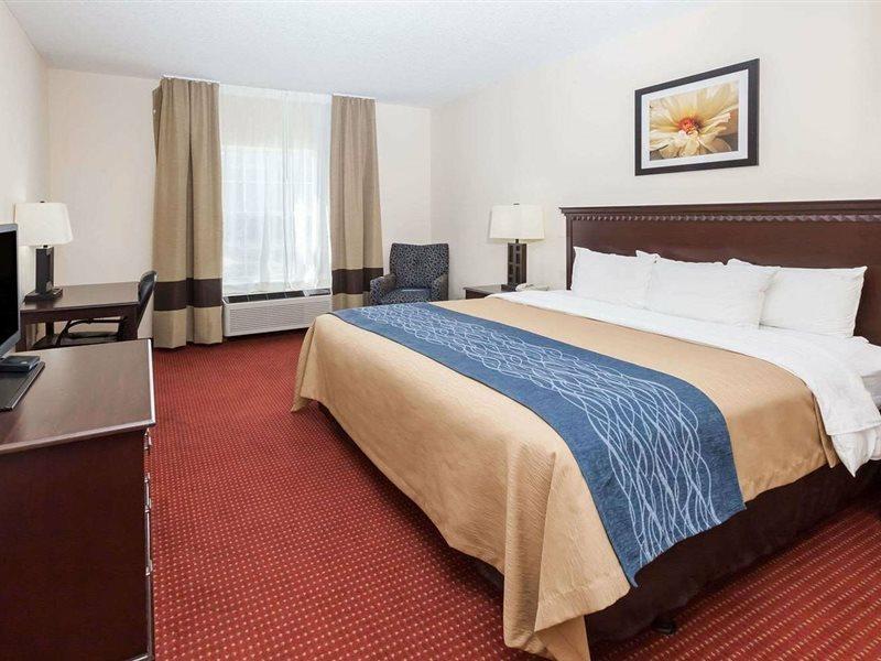 Baymont By Wyndham Decatur Otel Dış mekan fotoğraf