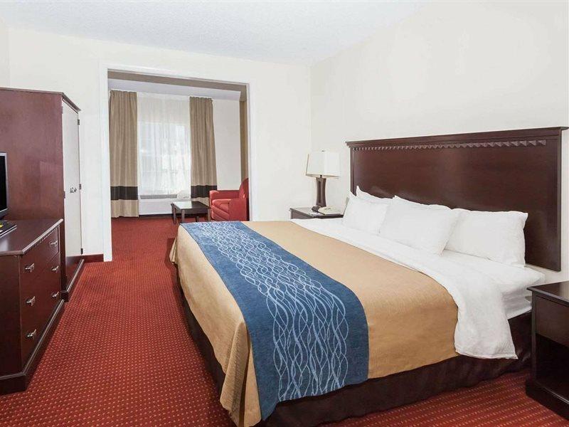 Baymont By Wyndham Decatur Otel Dış mekan fotoğraf